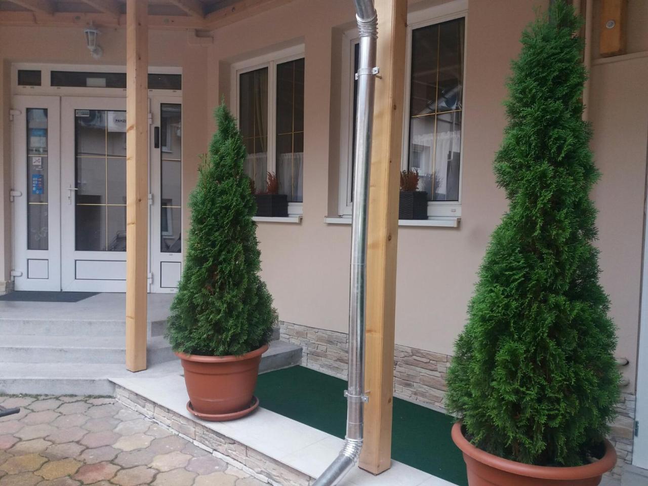 Bartok Ter Panzio Bed and Breakfast Έγκερ Εξωτερικό φωτογραφία